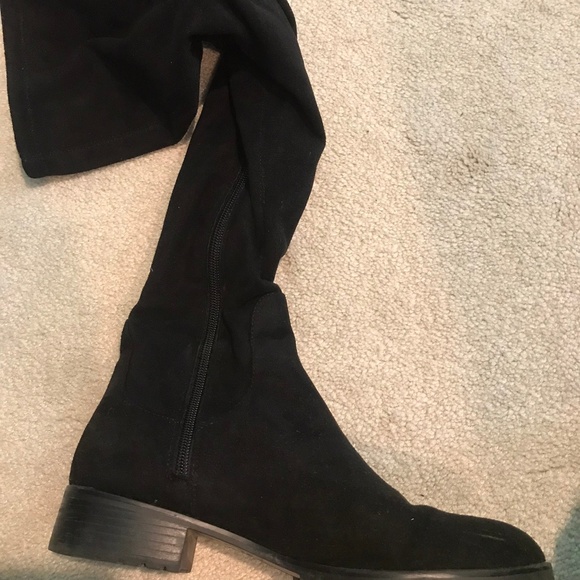 FLAT HEELED OVER-THE-KNEE BOOTS - Picture 3 of 4